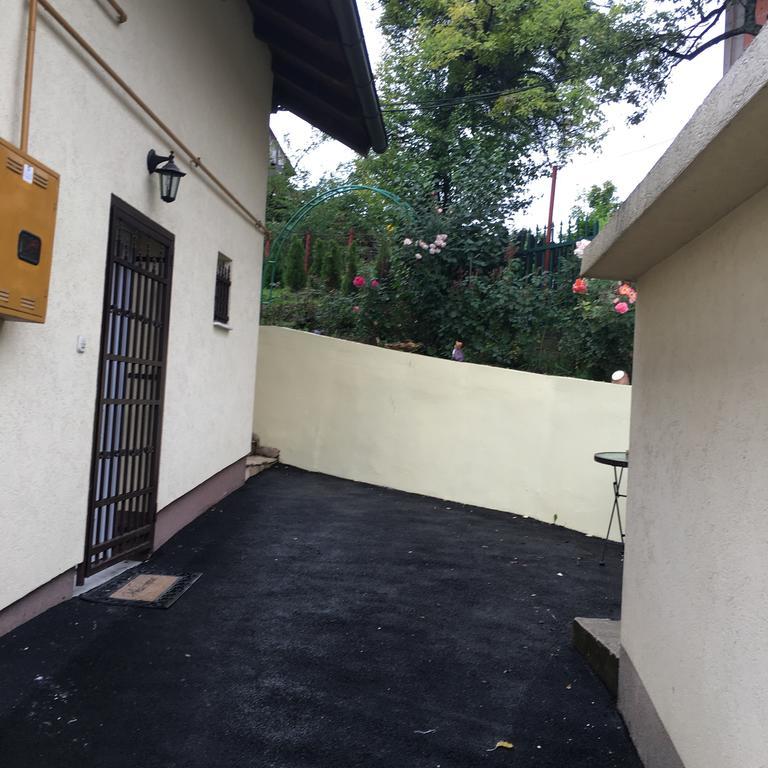 Apartment Sena SJJ Exterior photo