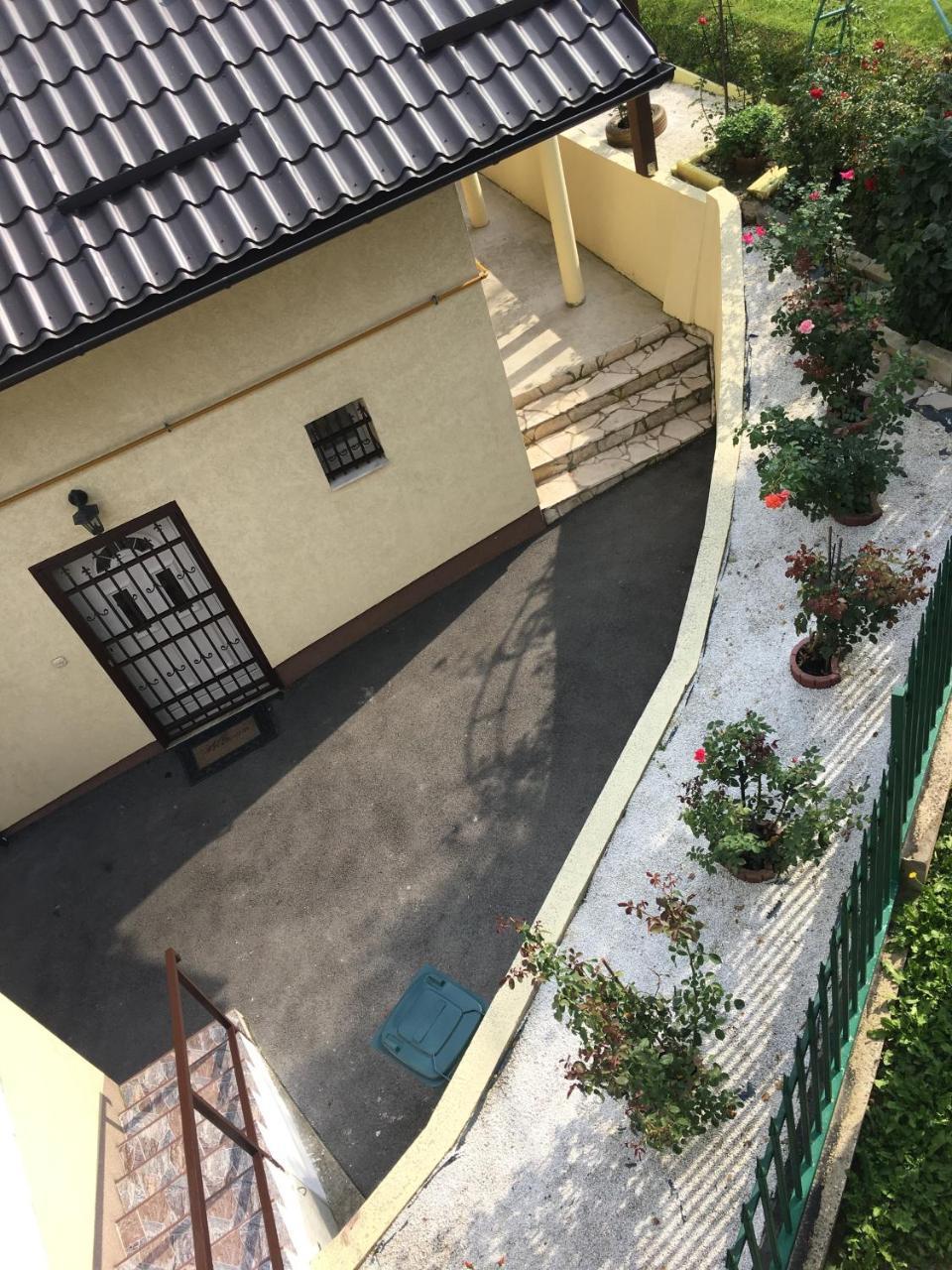 Apartment Sena SJJ Exterior photo